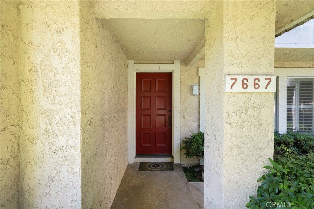 Photo of 7667 Whitewater Drive, Huntington Beach, CA 92648 (MLS # DW25201637)