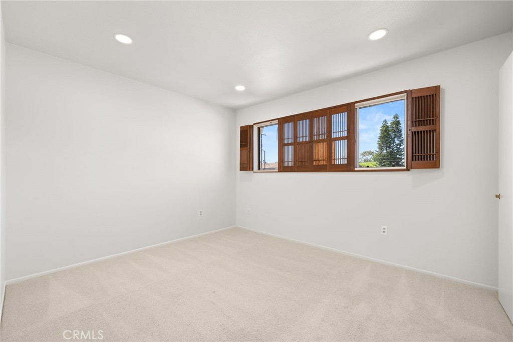 Huntington Creek (HTCK) - Residential