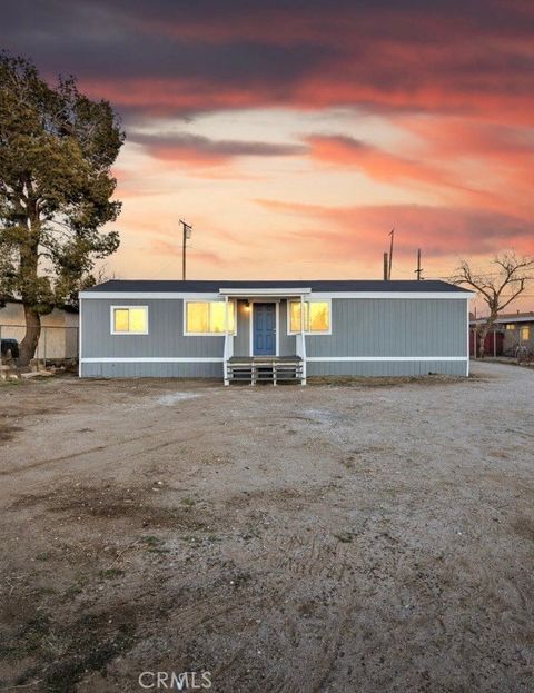 Photo of 2869 B Street, Rosamond, CA 93560 (MLS # SR26161332)