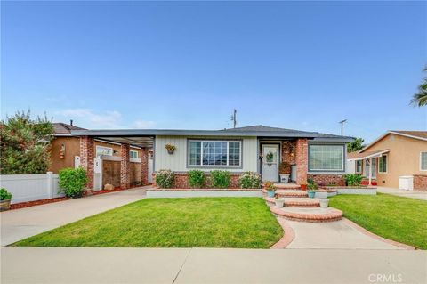 5131 Gaviota Long Beach CA 90807