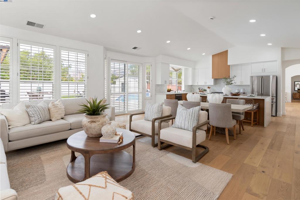SILVERCREEK - Residential