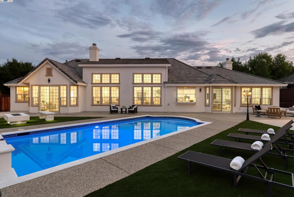 SILVERCREEK - Residential