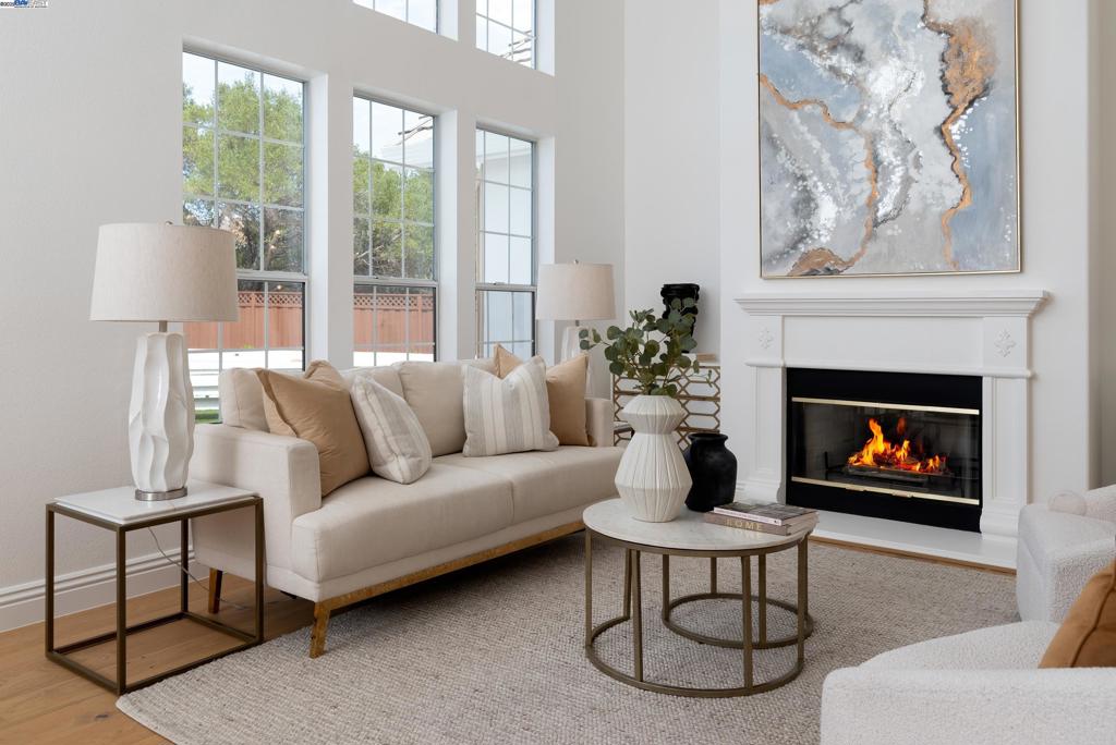 SILVERCREEK - Residential