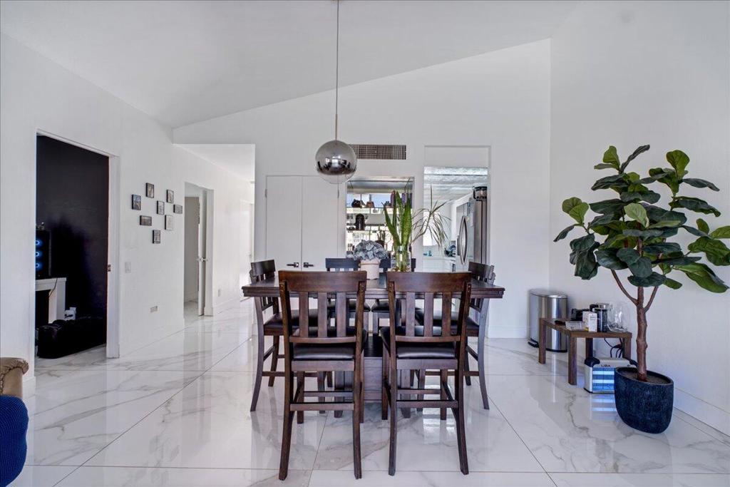 Indian Palms (31432) - Residential