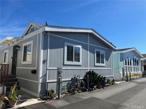 327 W Wilson 82 Costa Mesa CA 92627