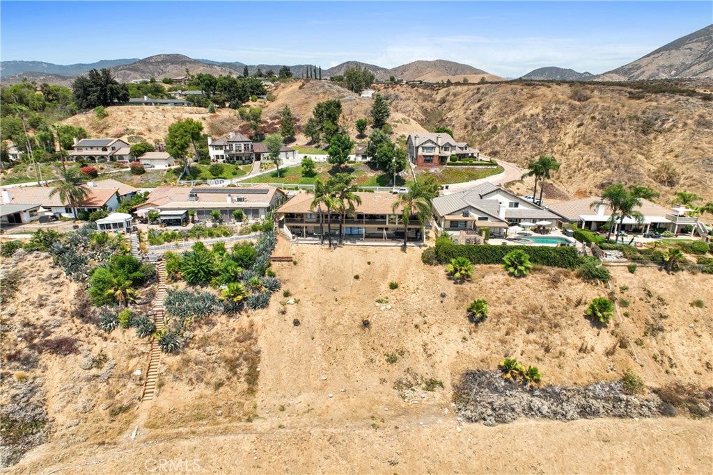 2421 Willow