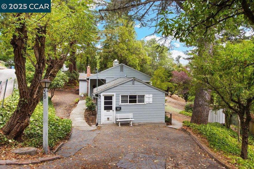 Opportunity knocks! First time on the market in 80 years, this 3-bedroom, 2-bathroom home offers 1,274 sq ft of living space on a spacious .37-acre lot. Tucked at the end of a peaceful cul-de-sac, the property is surrounded by mature landscaping in a serene setting. Whether you choose to remodel or build your dream home, the possibilities are endless. Enjoy a walkable lifestyle with the Orinda Park Pool just steps away and take advantage of Orinda’s award-winning schools. A rare offering in one of Orinda’s most desirable locations!