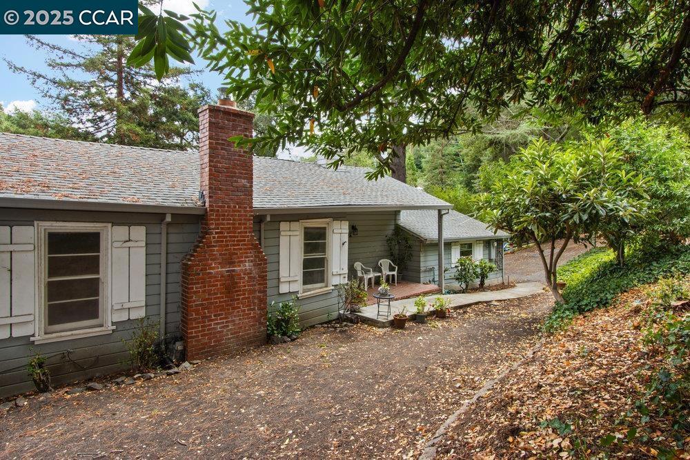 ORINDA PARK - Residential