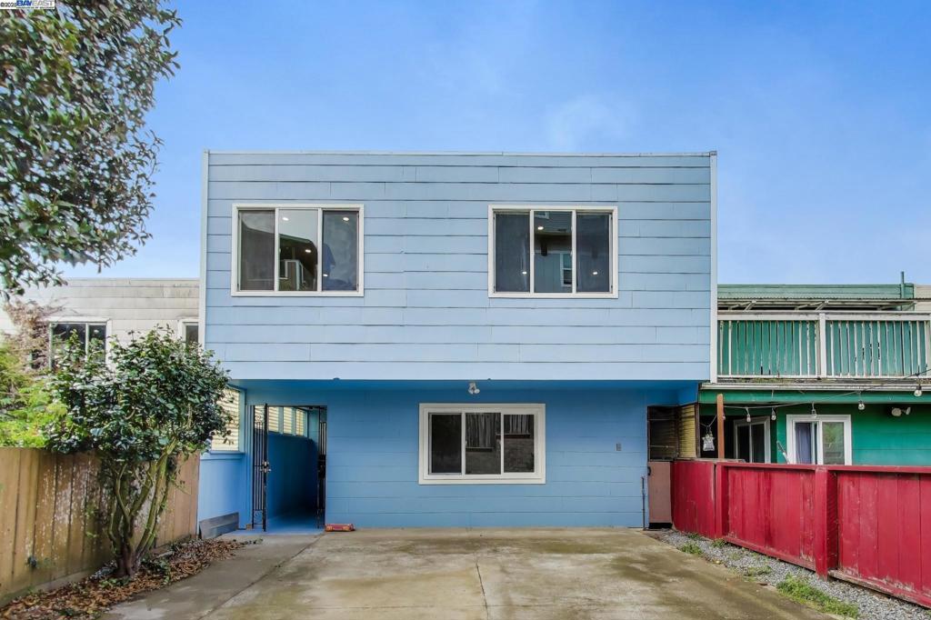 DALY CITY - Residential