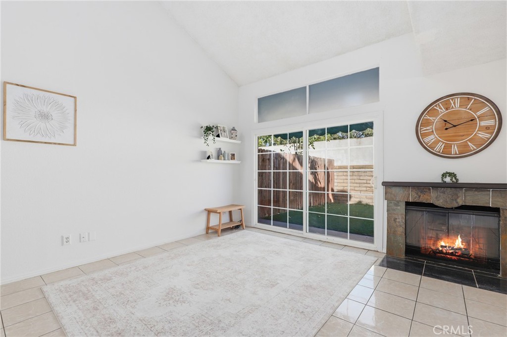 7101 Cerritos Avenue 21