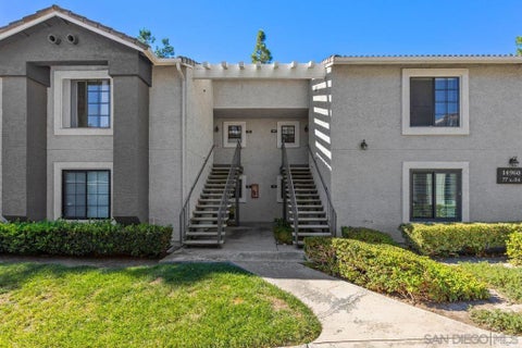Photo of 14960 Avenida Venusto #79, San Diego, CA 92128 (MLS # 260025981SD)