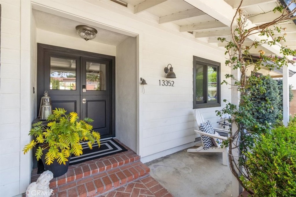 13352 Fairmont Way