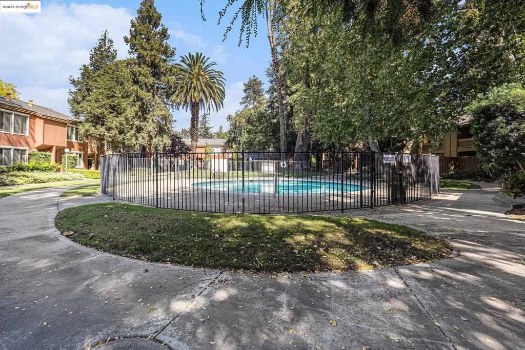 SUMMERWOOD WEST - Residential