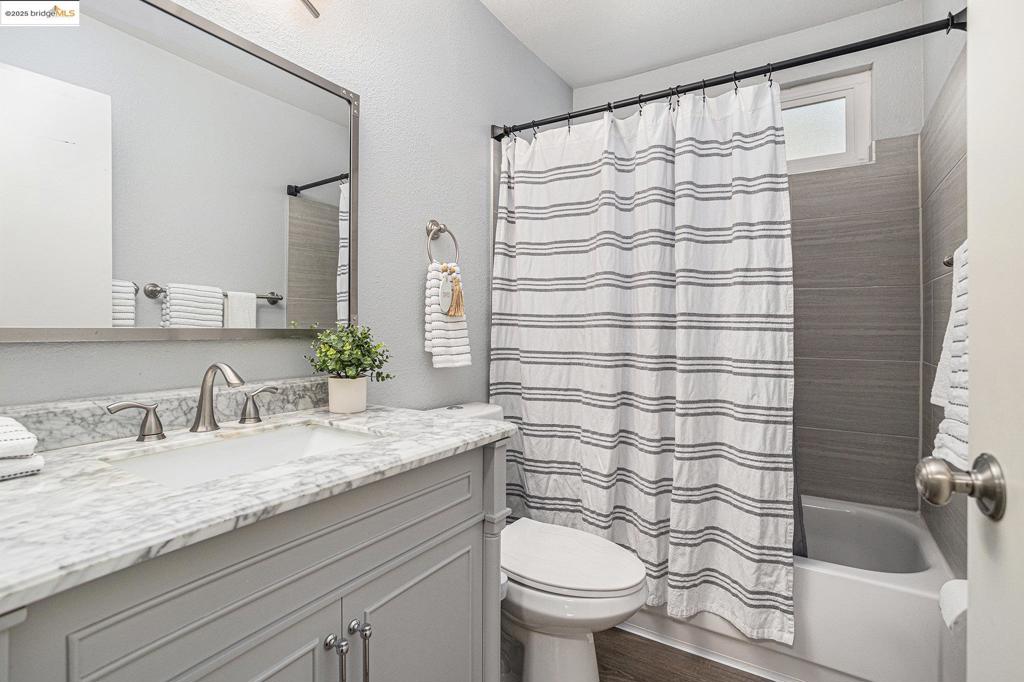 SUMMERWOOD WEST - Residential