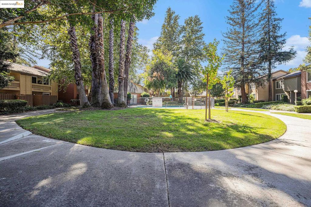 SUMMERWOOD WEST - Residential