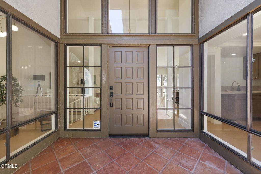 14 Montanas Sud 63, Irvine CA 92612 - Photo 7