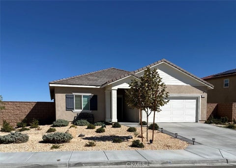 Photo of 13110 Sierra Blanca WAY, Victorville, CA 92394 (MLS # CV26203048)