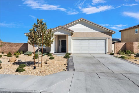 Photo of 13110 Sierra Blanca WAY, Victorville, CA 92394 (MLS # CV26203048)