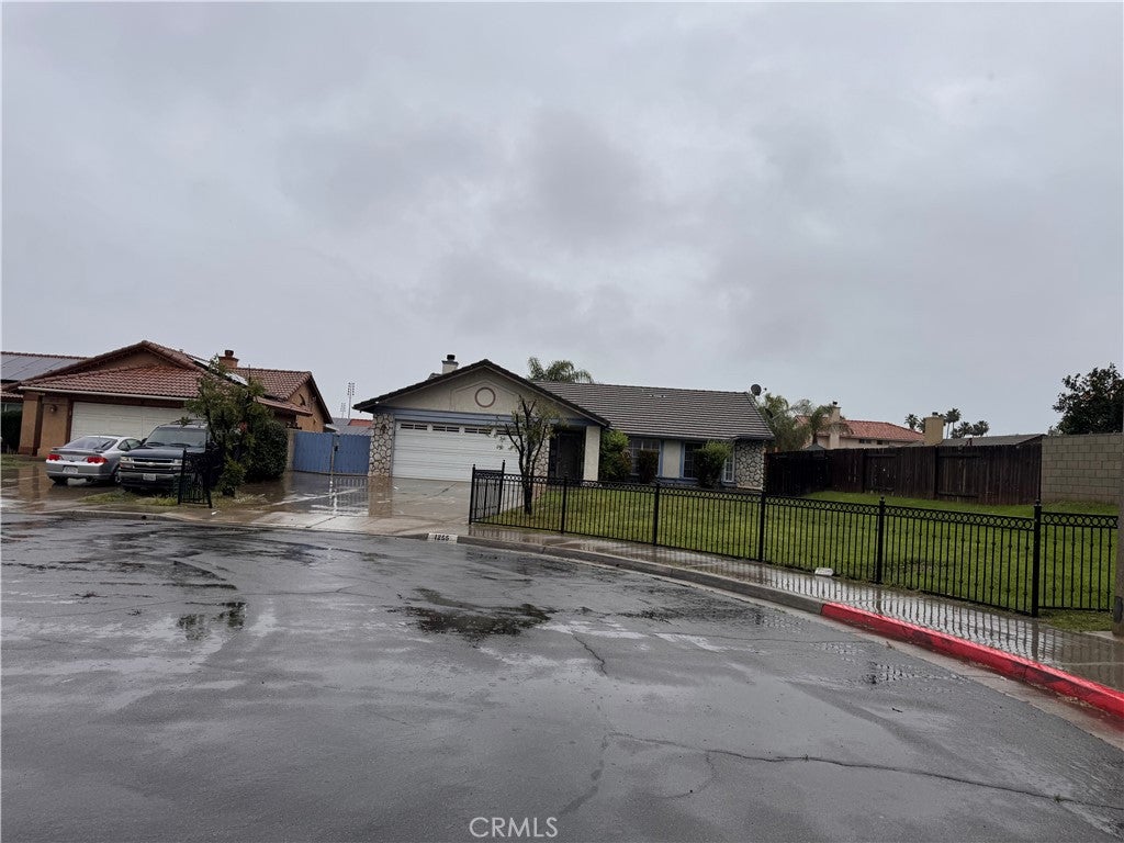 1255 Comiskey Court