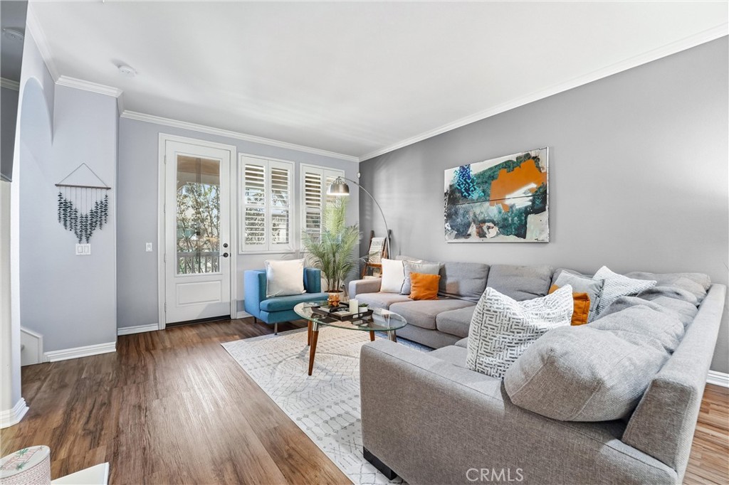 755 S Kroeger Street