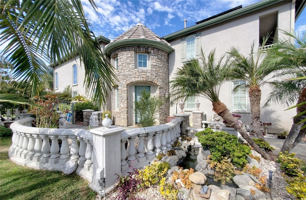505 Lowe Drive