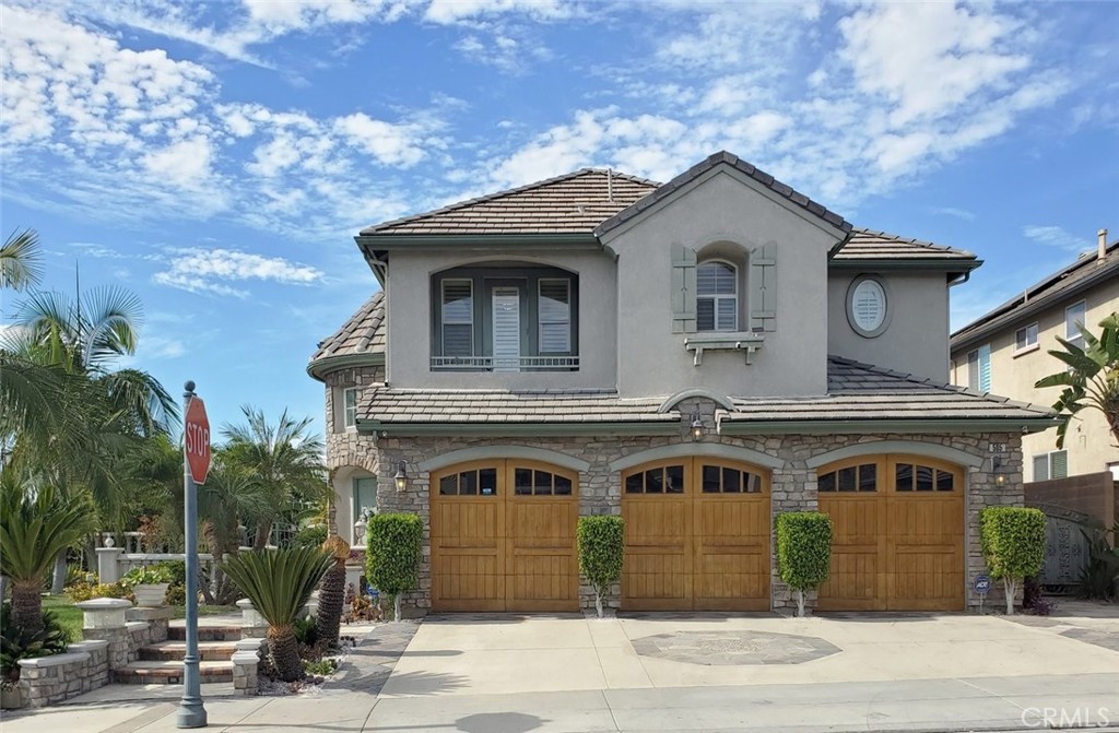 505 Lowe Drive
