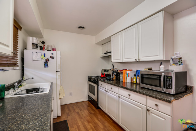 Warm Sands - Residential