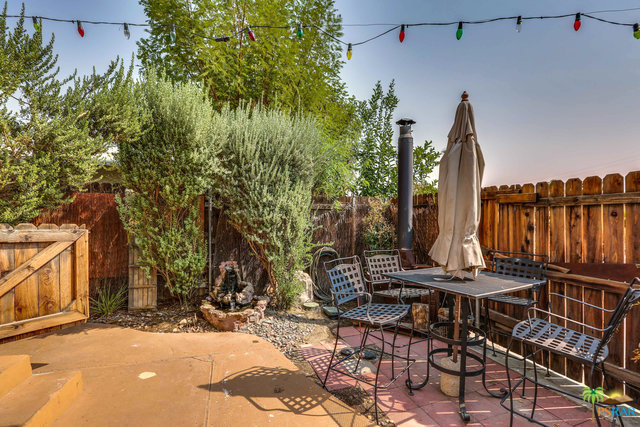 Warm Sands - Residential