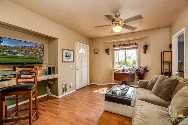 Warm Sands - Residential