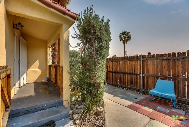 Warm Sands - Residential