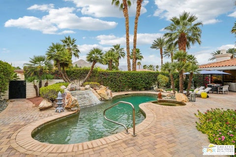 Tiny photo for 79140 Fox Run, La Quinta, CA 92253 (MLS # 26986561PS)