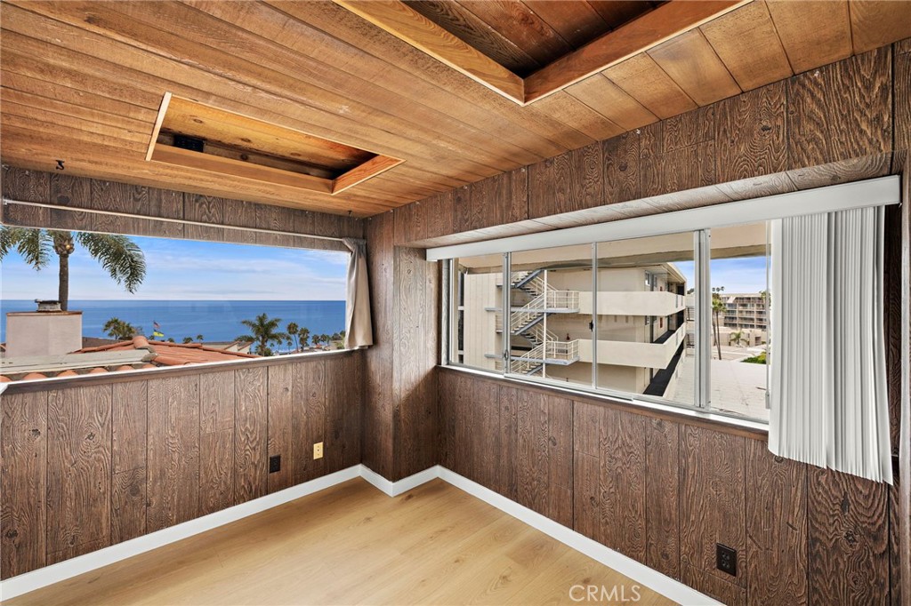 Pier Bowl - Residential Lease