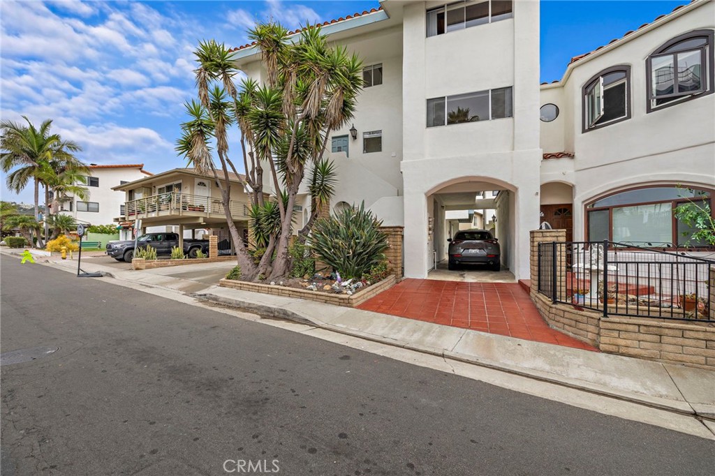 Pier Bowl - Residential Lease