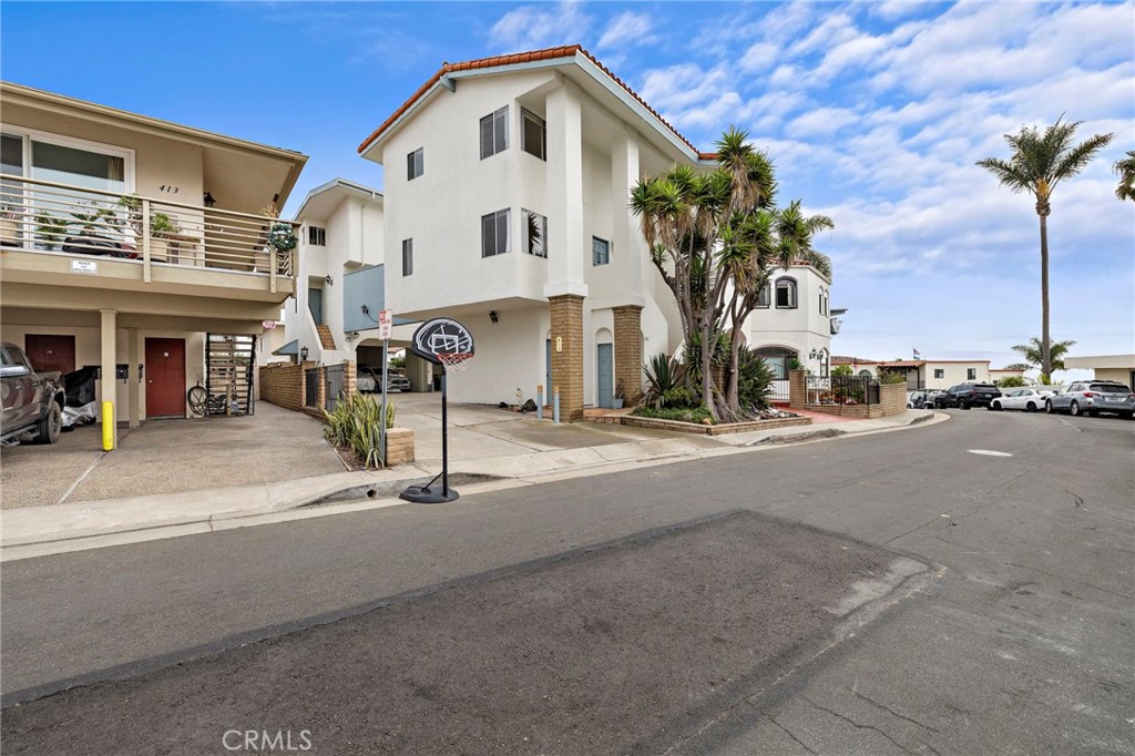 Pier Bowl - Residential Lease