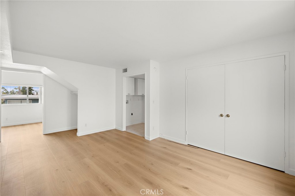 Pier Bowl - Residential Lease