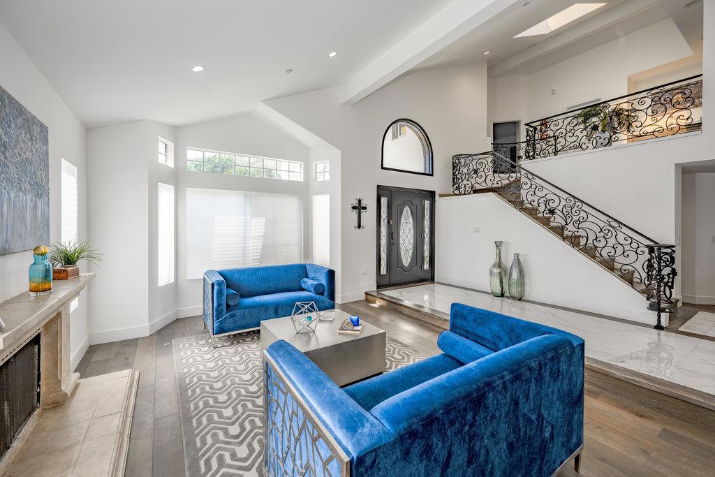 17813 Oakrock Court