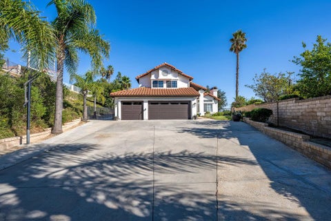 Photo of 17813 Oakrock Court, Granada Hills, CA 91344 (MLS # ML82062634)