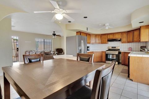 Tiny photo for 26500 Greenvale Way, Desert Center, CA 92239 (MLS # 219150531DA)