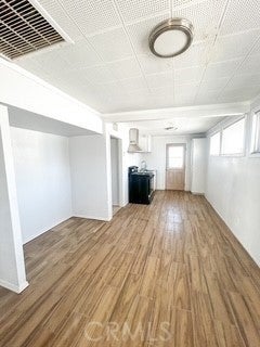155 N 1st