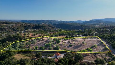 22735 Carancho Road Temecula CA 92590