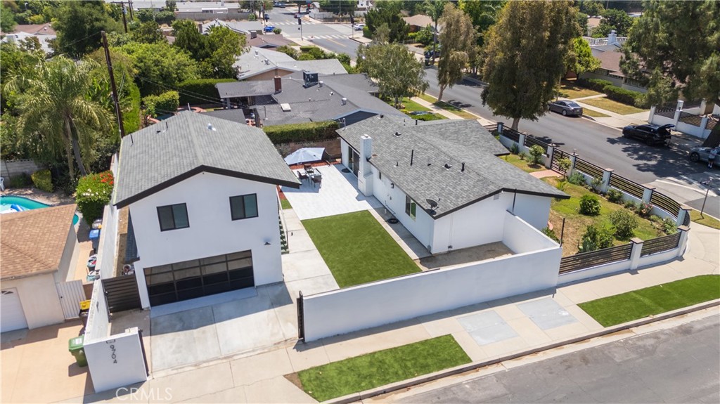20133 Superior Street