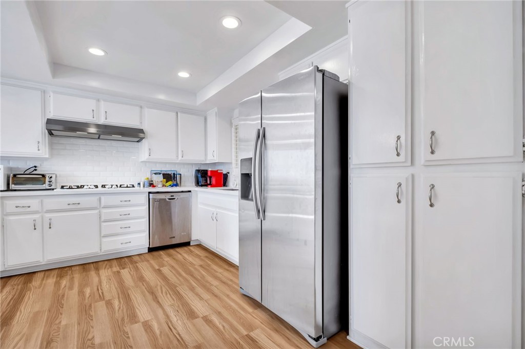 2337 Palos Verdes W 2