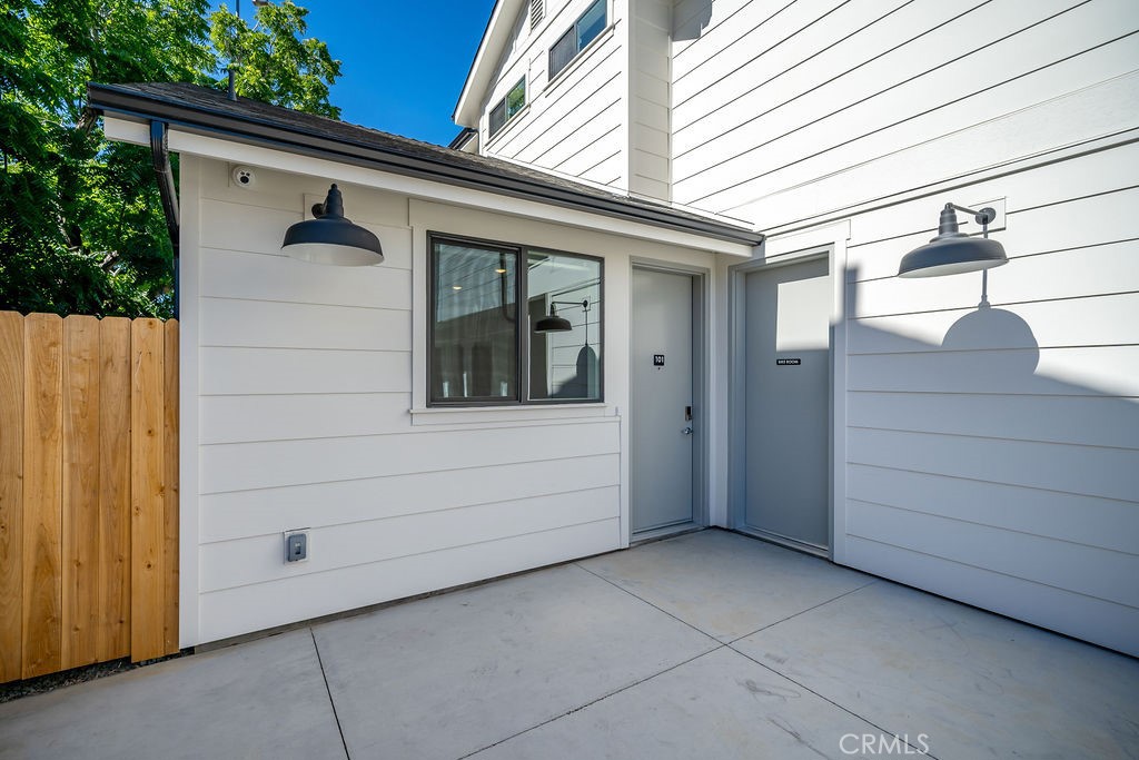 1213 Murray