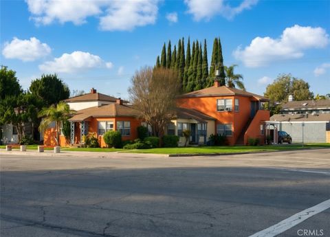 Photo of 4255 N Bellflower Blvd, Long Beach, CA 90808 (MLS # PW26060701)