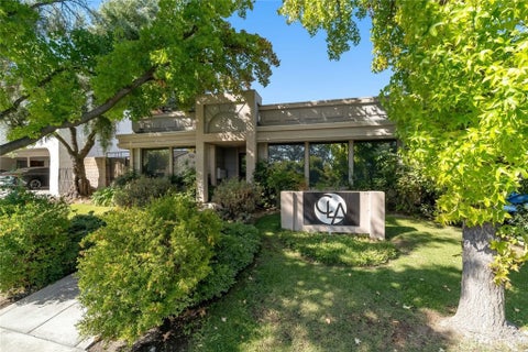 Photo of 939 Oak ST, Paso Robles, CA 93446 (MLS # NS26224797)