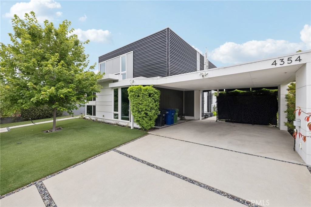 Properties 3 4354 Keystone Avenue