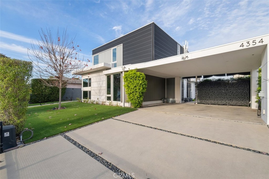 Properties 3 4354 Keystone Avenue