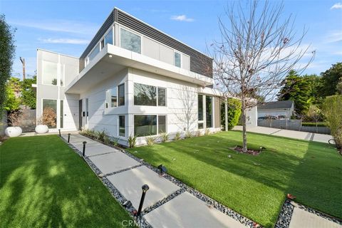 4354 Keystone Avenue Culver City CA 90232