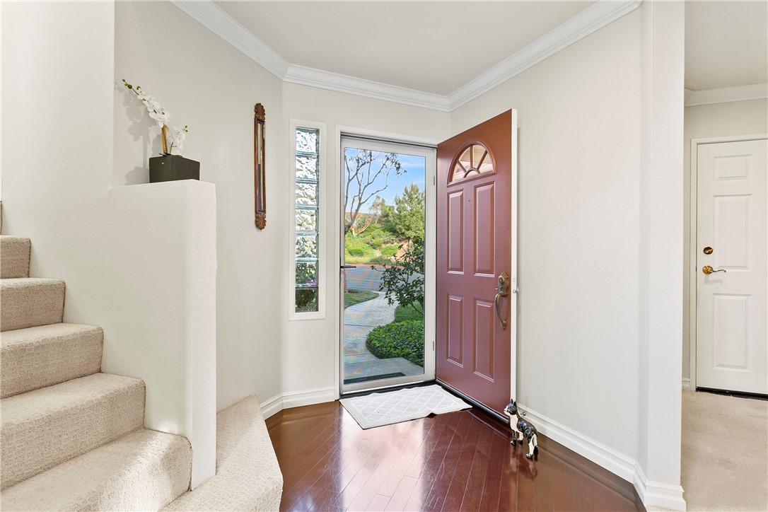 1041 S Daybreak Court