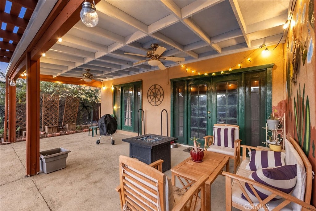 7896 Fox Trail